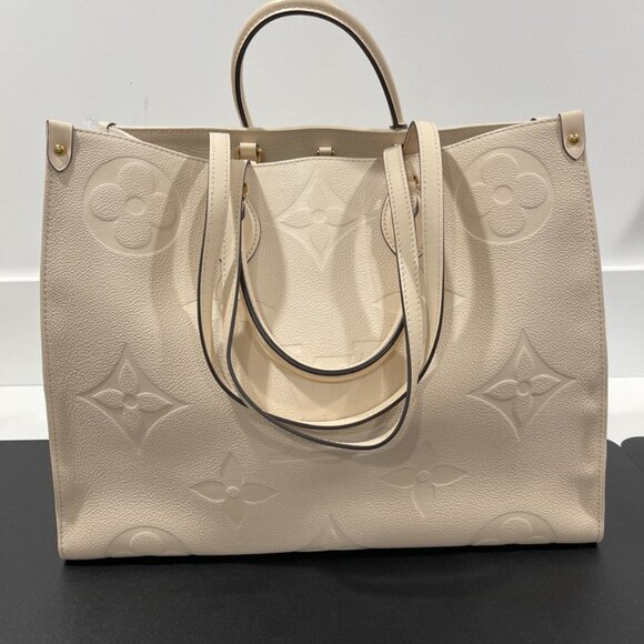 Louis Vuitton On The Go GM Monogram Cream Empreinte Leather (127536) - Picture 2 of 14